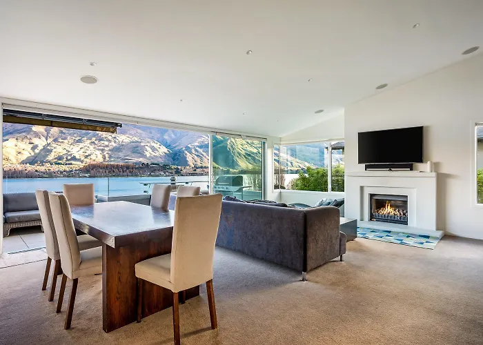 2 Lakeview Heights * Wanaka