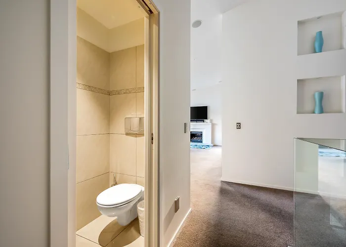 2 Lakeview Heights Appartement *